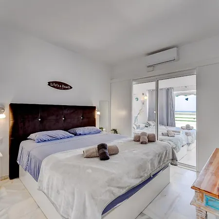 In Complex Altamira With Direct Ocean View Apartment *