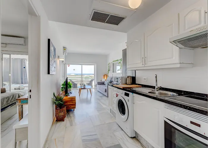 Apartment In Complex Altamira With Direct Ocean View