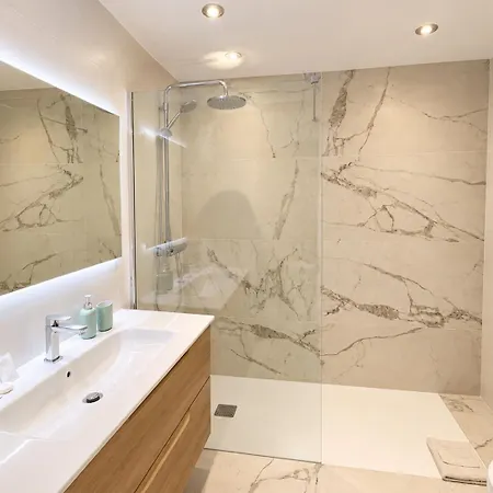 In Complex Altamira With Ocean View Apartment