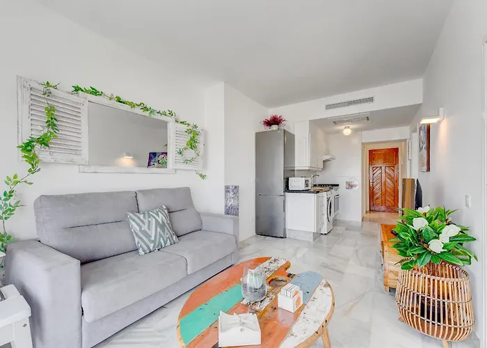 In Complex Altamira With Direct Ocean View *