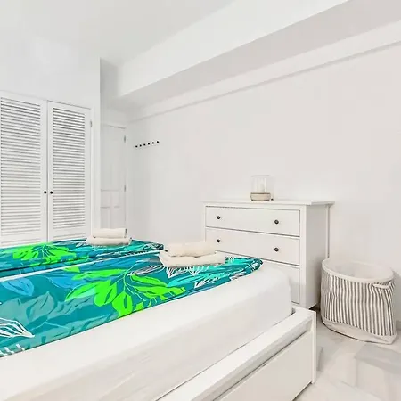 In Complex Altamira With Direct Ocean View Apartment