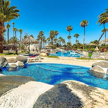In Complex Altamira With Direct Ocean View Apartment *