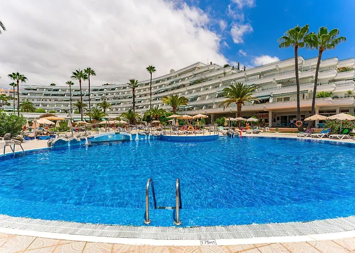 In Complex Altamira With Direct Ocean View *